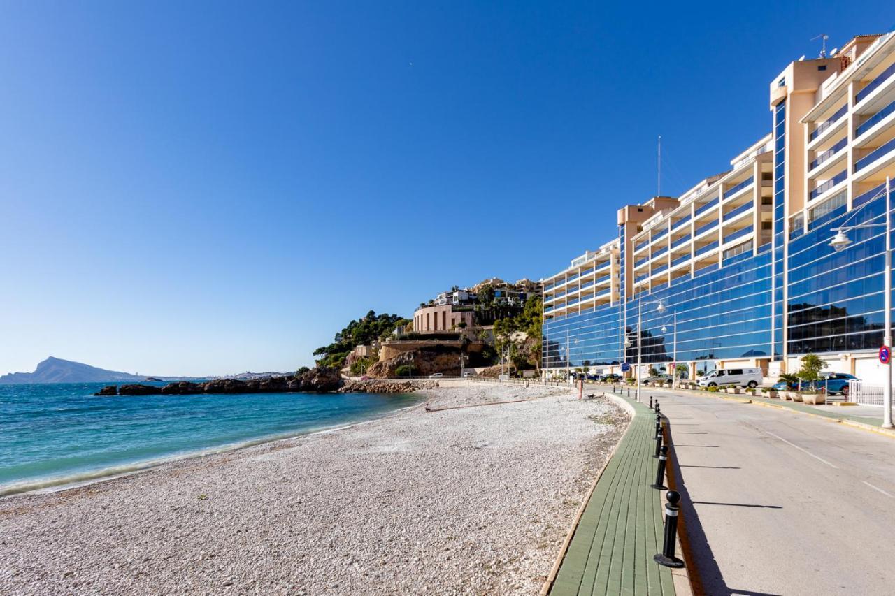 1St Line Mascarat Beach - Solarium Terrace & Pool Altea Exterior foto