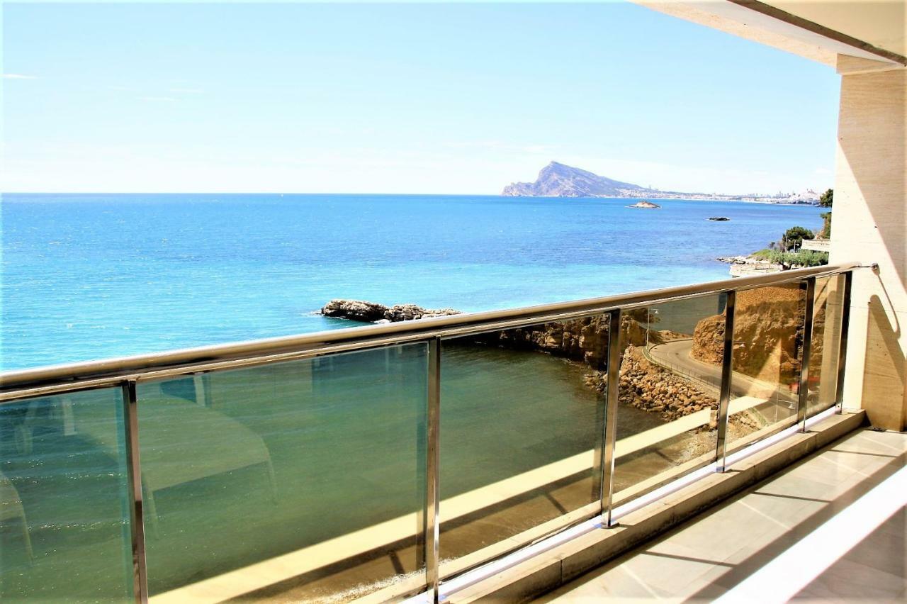 1St Line Mascarat Beach - Solarium Terrace & Pool Altea Exterior foto